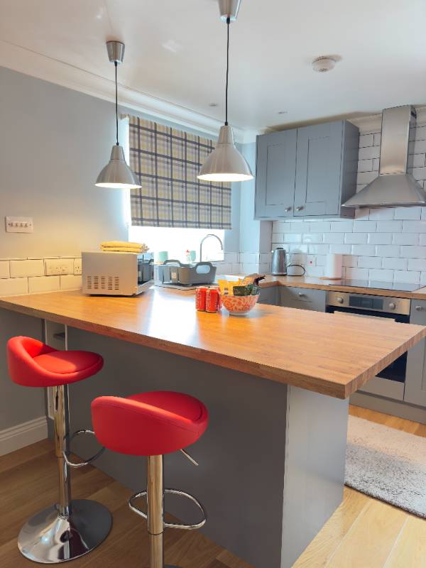 Goldfinch Grove:1BR London Home Near Heathrow — stay in Greater London, United Kingdom | Bleisure