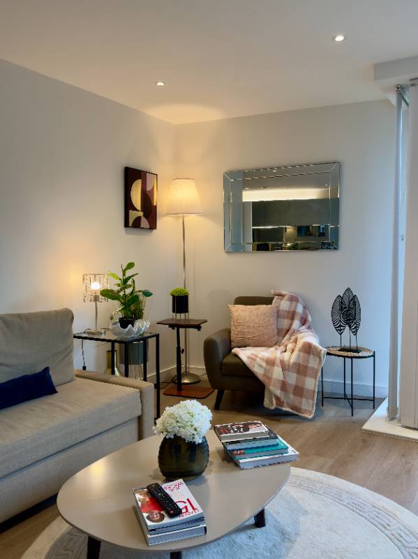 Luxury Stay in Kew Bridge, Brentford — stay in Greater London, United Kingdom | Bleisure