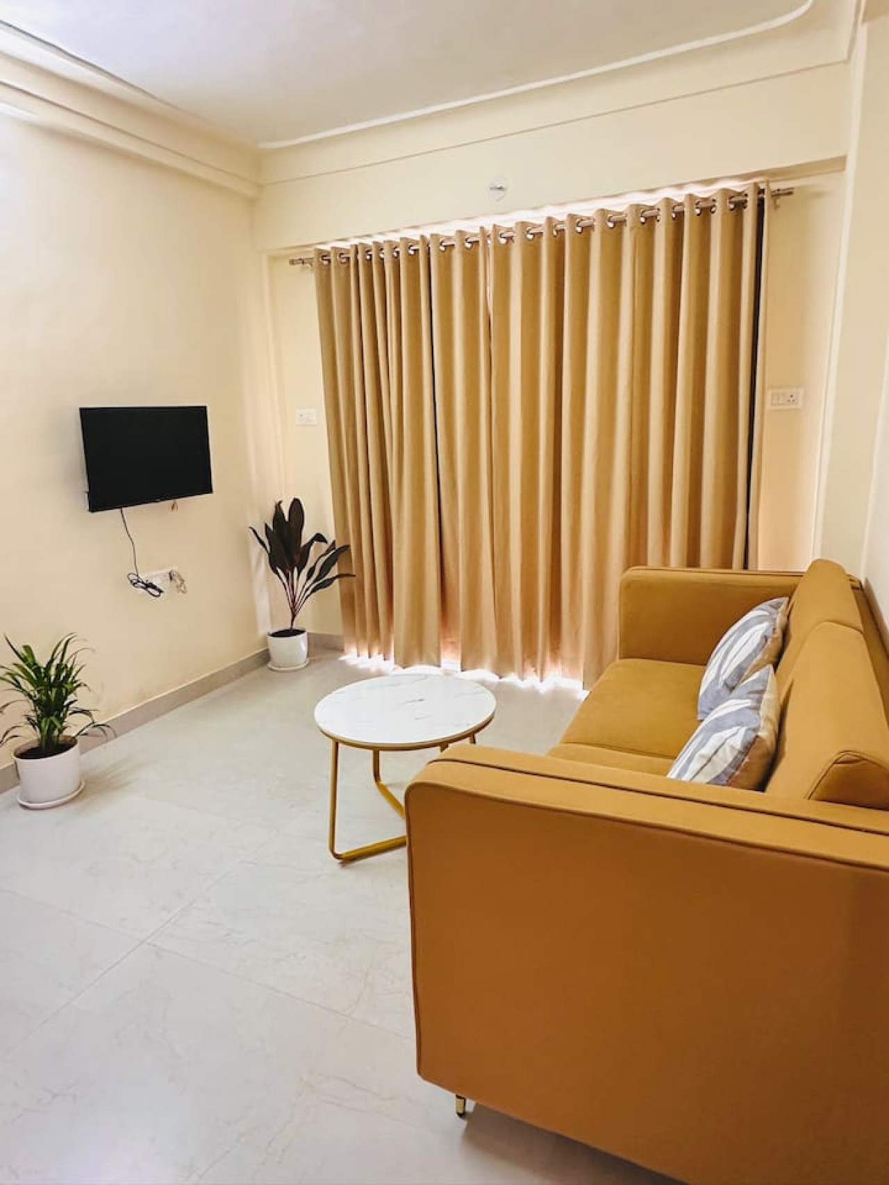 Heron Hideaway: 2BHK Modern AC Flat in Wakad, Pune — stay in Wakad, India | Bleisure
