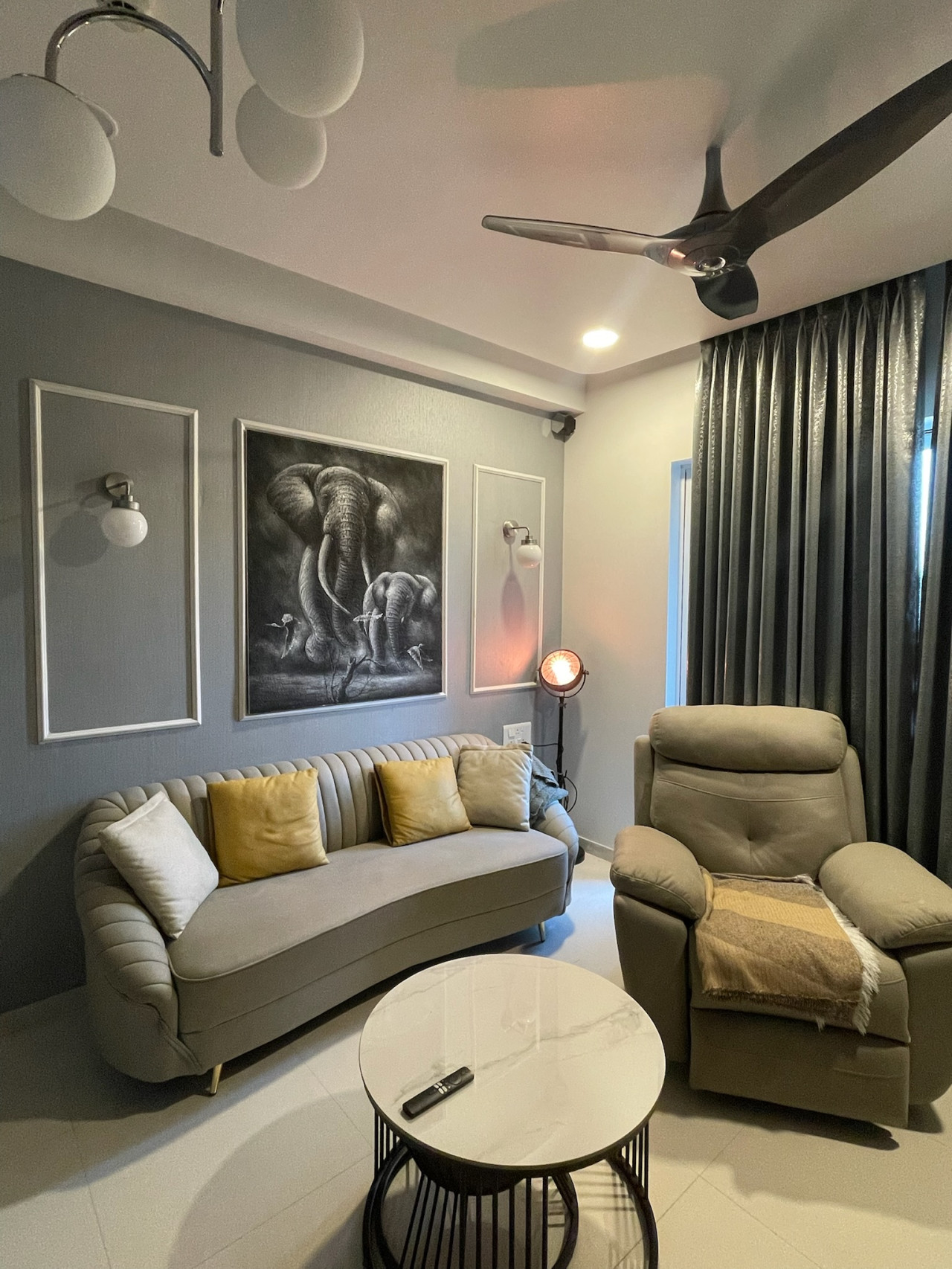 Sparrow : 2BHK Modern AC Flat on Baner Road, Pune — stay in Pune, India | Bleisure