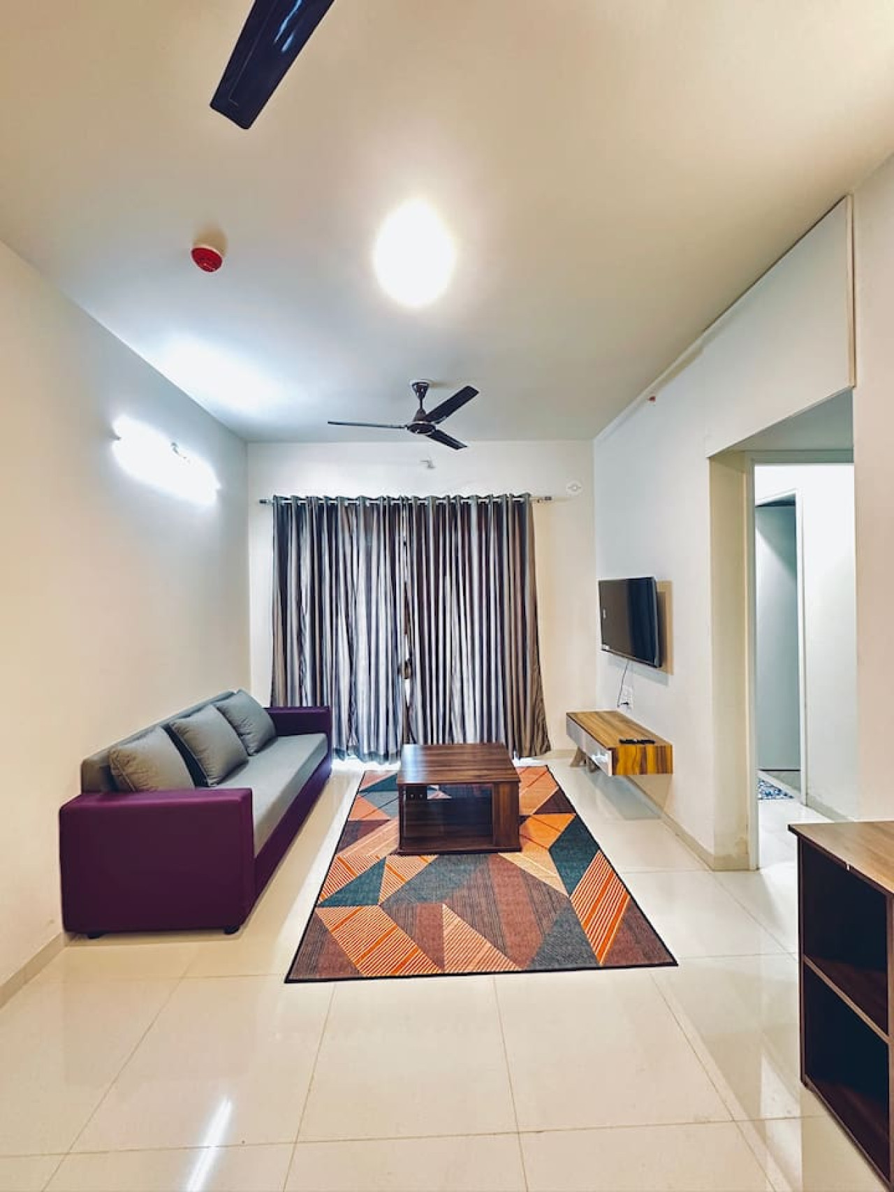 Pelican: 2BHK Modern AC Flat on Baner Road, Pune — stay in Pune, India | Bleisure