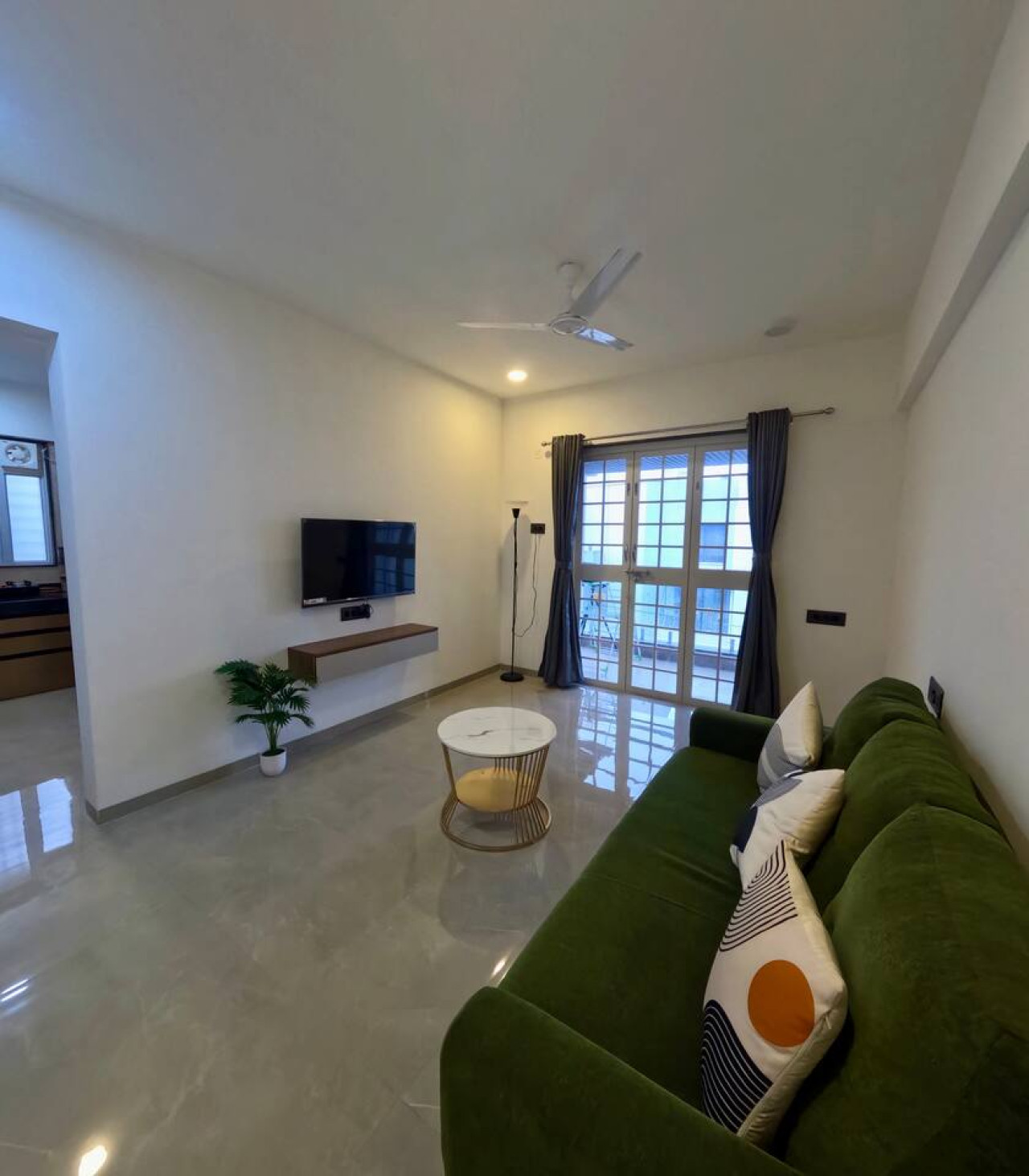 Crane House: Spacious 2BHK AC Flat by Bleisure — stay in Pimpri-Chinchwad, India | Bleisure